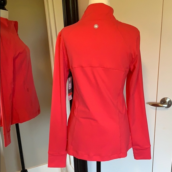 Coral pink active wear jacket - Picture 2 of 8